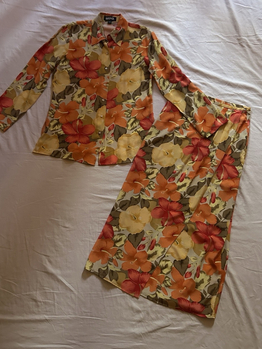 Vintage 100% Silk Kasper Floral Two-Piece Skirt Set